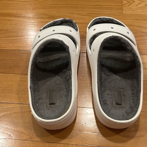 Crocs women’s white with gray lining slides sandals size 10 . - Picture 4 of 9